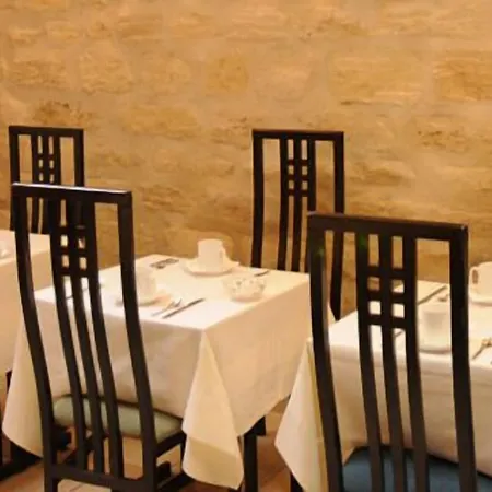 Hotel Du Maine Parigi