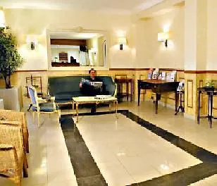 Hotel Du Maine Parigi